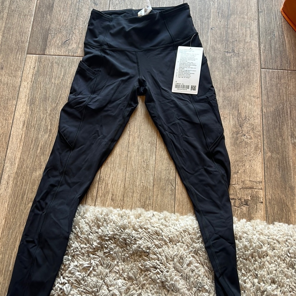 New Lululemon Fast and Free black tights